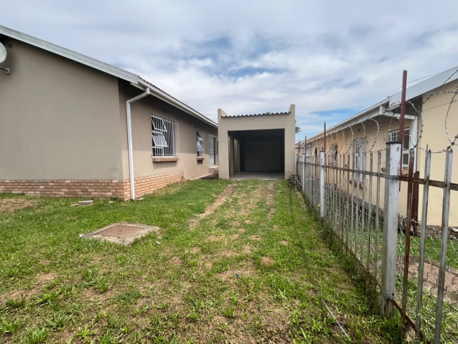 To Let 3 Bedroom Property for Rent in Southernwood Eastern Cape